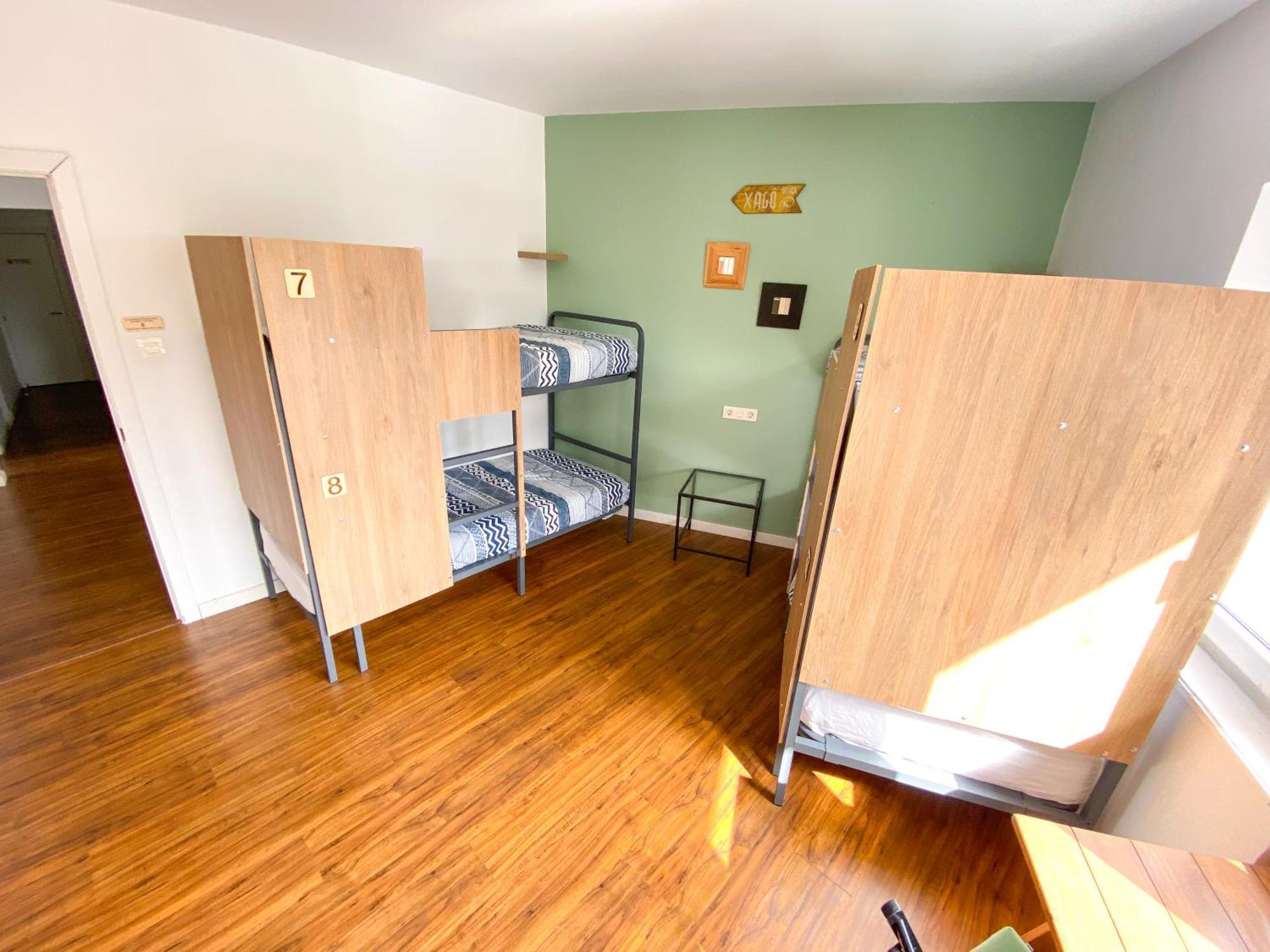 North Surf House Hostel Gijon Room photo